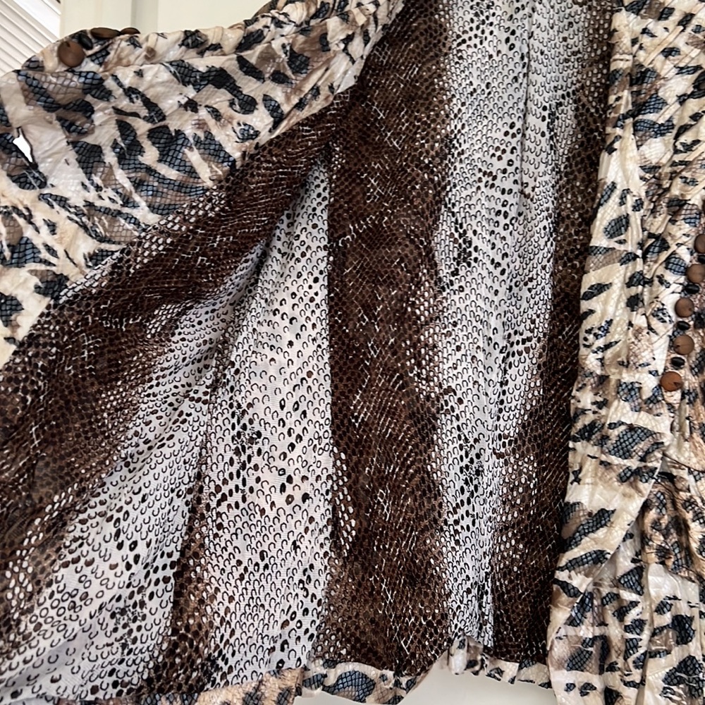 Animal Print Lightweight Jacket - image 3